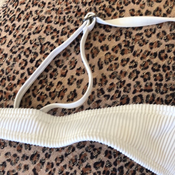 Garage Maillot Swim underwire creamy white bikini bra top - Picture 5 of 16